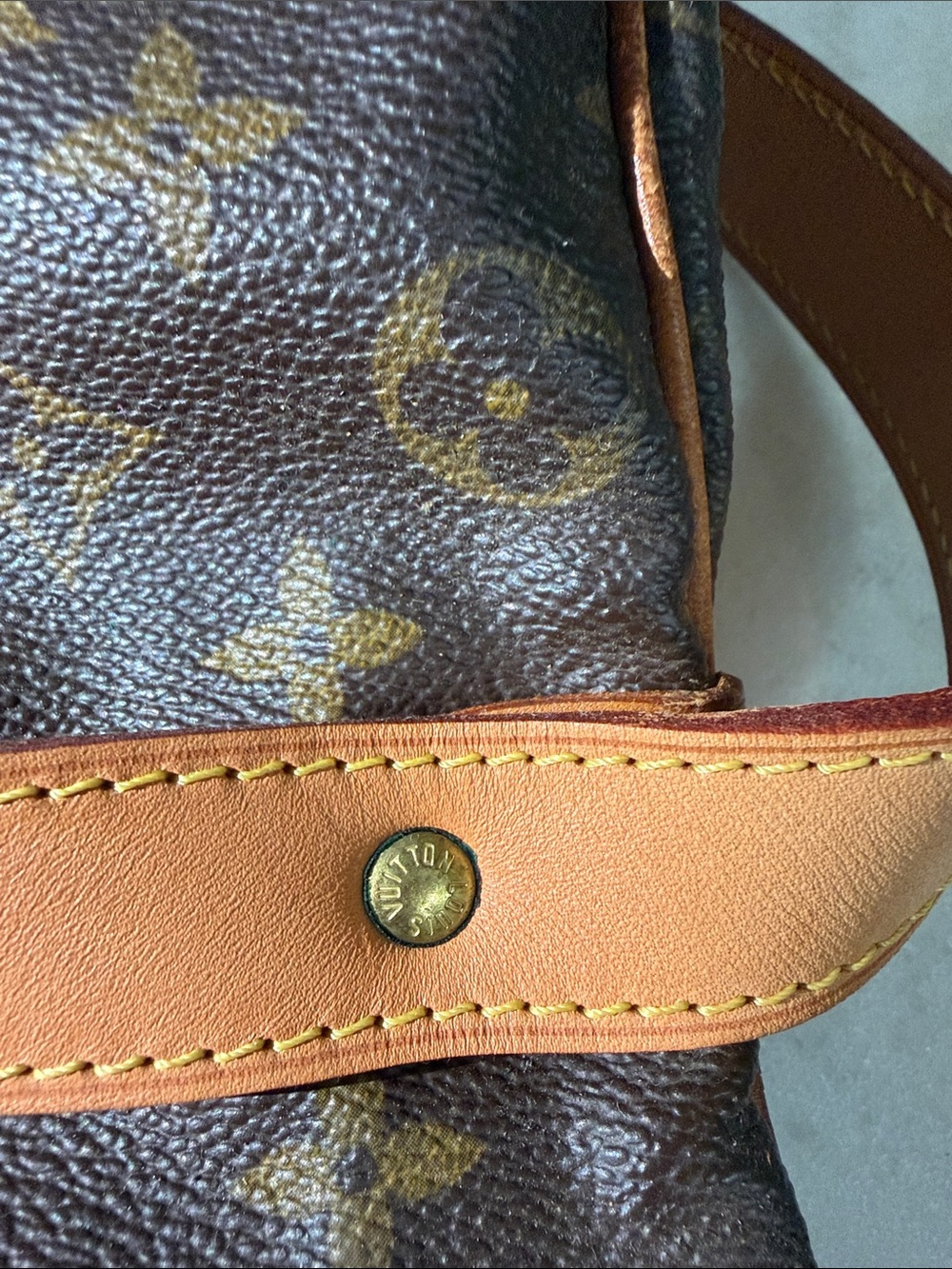 Louis Vuitton Monogram Canvas Messenger Bag - Picture 11 of 17